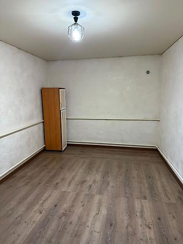 аламаидин 1: Аламидин базарына жакын жерден 1ком квартира 2 кишиге узак монотко — 2