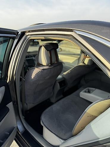 Toyota: Toyota Camry: 2015 г., 2.5 л, Гибрид, Седан at lalafo.kg — 17 Toyota: Toyota Camry: 2015 г., 2.5 л, Гибрид, Седан — 17