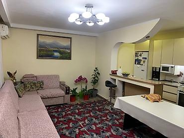 район азия молл: 6 комнат, 140 м², 4 соток, Бишкек, Собственник — 7