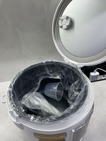 Мультиварки: Мультиварка Midea M25 Новая, вообще не пользовались. Продаю за 3200 — 4