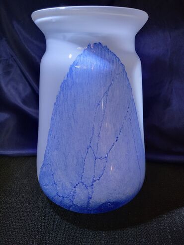 Vaze i saksije: Vaza, Staklo, bоја - Šareno, Novo na lalafo.rs — 4 Vaze i saksije: Vaza, Staklo, bоја - Šareno, Novo — 4