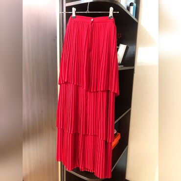 qırmızı kupalnik v Azərbaycan | Çimərlik paltarı: XL, rəng - Qırmızı
