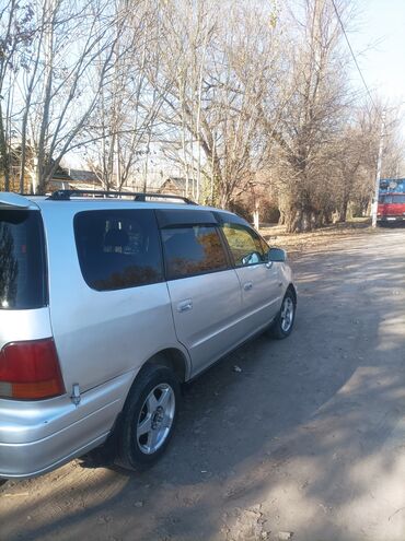Honda: Honda Shuttle: 1996 г., Универсал — 2
