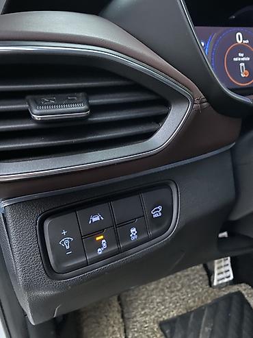 Hyundai: Hyundai Santa Fe: 2018 г., 2 л, Автомат, Дизель, Кроссовер — 9