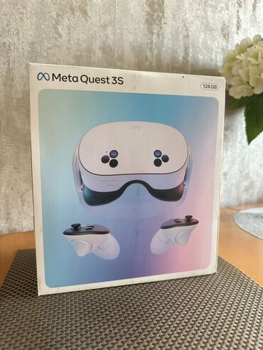 окулус квест 2: Meta Quest 3S Покупал шлем менее месяца назад с магазина новый