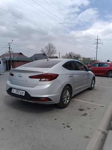led подсветки: Hyundai Avante: 2019 г., 1.6 л, Автомат, Газ, Седан