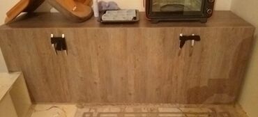 metbex şkafi: (Dolab) yaxwi veziyyetde hec bir prablemi yoxdur metbextdede