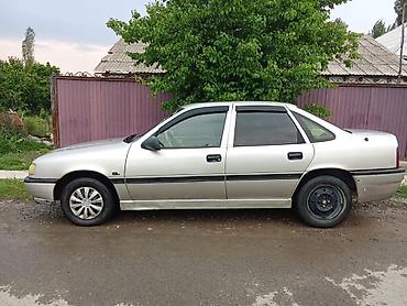 машина рам: Opel Vectra: 1992 г., 1.6 л, Механика, Бензин, Седан — 2