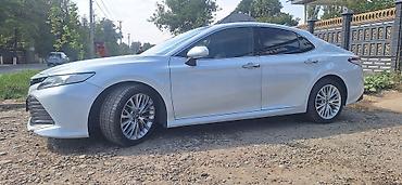 Toyota: Toyota Camry: 2018 г., 2.5 л, Автомат, Бензин, Седан — 4