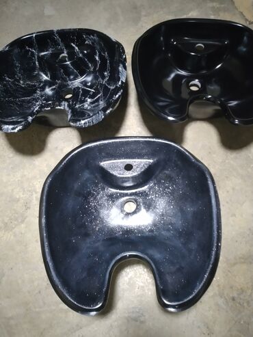 Salon, tibbi mebel dəsti: Gözəllik salonu üçün mebel dəsti Tərkib: - Saç yuma stolu: qara — 41