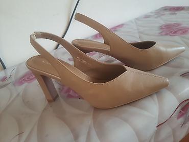 Tuflilər: Bej rəngdə qadın rahat dabanlı ayaqqabı - Model: Slingback (açıq — 2