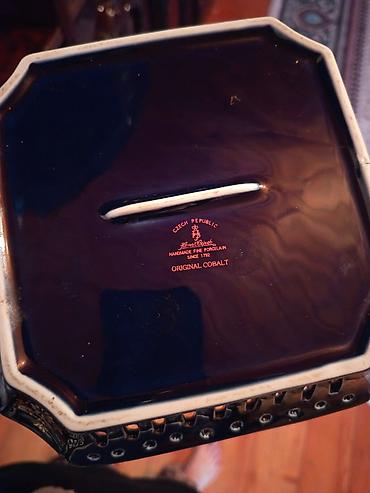 konfet qabı: Cerez qabi — 2