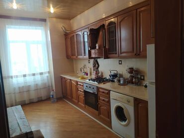 Uzunmüddətli kirayə mənzillər: Memar Əcəmi metrosunun yaxınlığında Yeqanə şadliq evinə yaxın 16 — 10