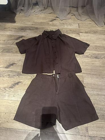 Pull and bear s razmer . 15azn