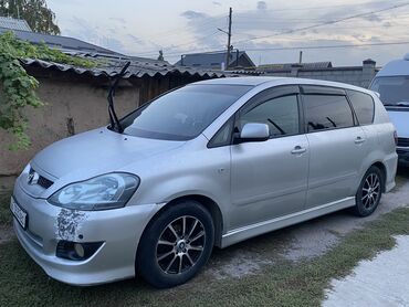 чехлы токмок: Toyota Ipsum: 2003 г., 2.4 л, Автомат, Бензин, Минивэн