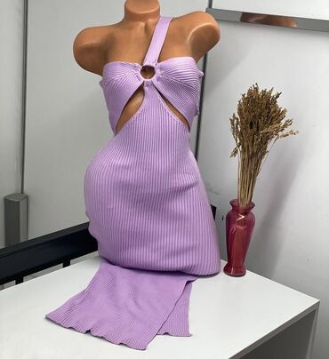 reserved haljine: 9Fashion Woman One size, color - Lilac, Evening, With the straps