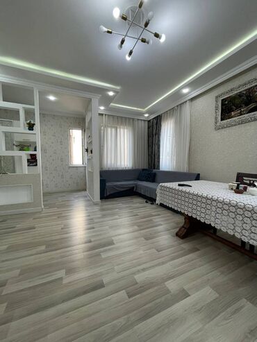 Köhnə tikili: Bakı, 5 otaqlı, Köhnə tikili, 148 kv. m -da lalafo.az — 2 Köhnə tikili: Bakı, 5 otaqlı, Köhnə tikili, 148 kv. m — 2