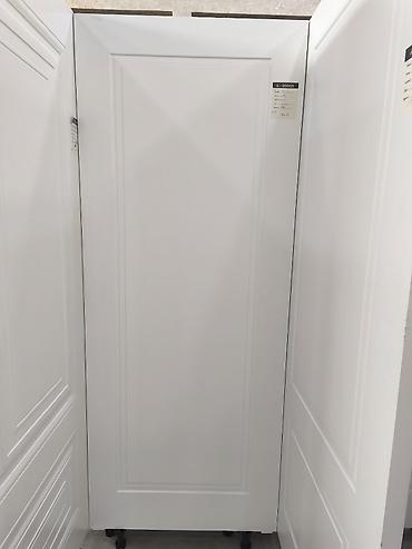 Ağ rəngli klassik interyer qapısı - Üslub: Minimalist/klasik – at lalafo.az Ağ rəngli klassik interyer qapısı - Üslub: Minimalist/klasik –