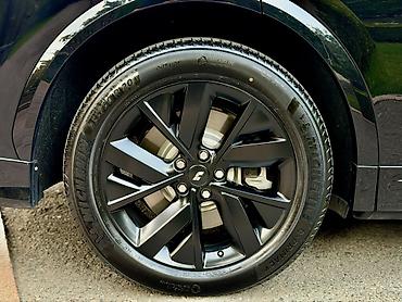 jac refine l6 max: Lixiang L7: 2023 г., 1.5 л, Автомат, Гибрид, Кроссовер — 10