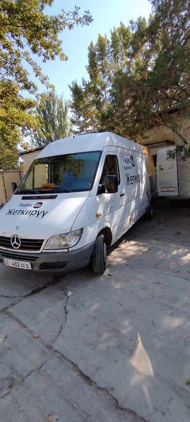 продаю строительный вагон: Грузоперевозки на фургоне Mercedes-Benz Sprinter. - Тип