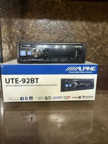 купить модулятор с блютузом: Alpine UTE-92BT — цифровой медиа-ресивер 1-DIN с продвинутым
