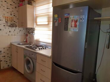 Köhnə tikili: Bakı, 4 otaqlı, Köhnə tikili, m. Əhmədli, 100 kv. m — 13