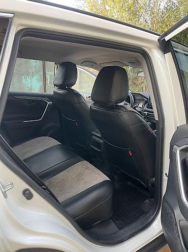 Toyota: Toyota RAV4: 2019 г., 2.5 л, Автомат, Бензин, Кроссовер — 10