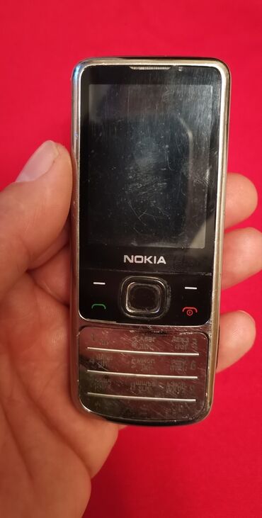 nokia mini telefon: Nokia 6700 Slide, rəng - Gümüşü, Düyməli