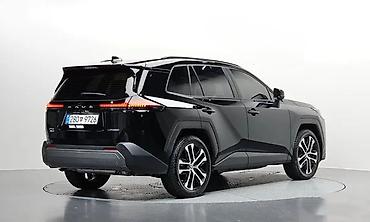 byd e6: Toyota RAV4: 2026 г., 2.5 л, Робот, Гибрид, Кроссовер — 2