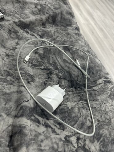 Adapterlər: Adapter Apple, 120 Vt, Yeni