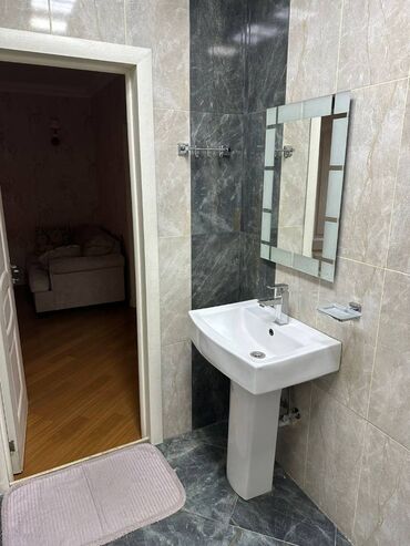 Uzunmüddətli kirayə mənzillər: TELESİN aile telebe xarici vetendaş saray kimi menzil sadece 1095 azn -da lalafo.az — 6 Uzunmüddətli kirayə mənzillər: TELESİN aile telebe xarici vetendaş saray kimi menzil sadece 1095 azn — 6