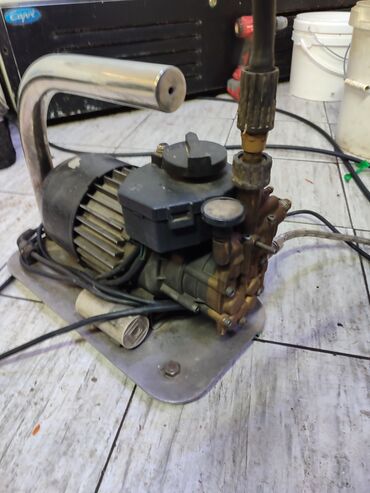 Ремонт сантехники: Ремонт сантехники Больше 6 лет опыта — 18