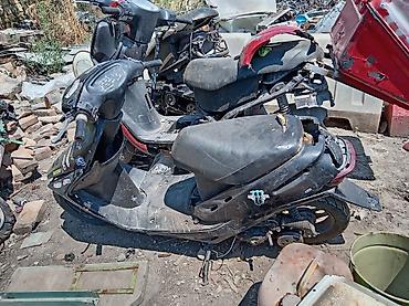 ремонт мотоциклов: Salam qiymet şərtidi.ele belə yasmisam. qara Honda işləkdi. Qırmızı — 1