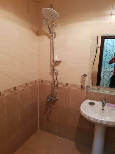 Uzunmüddətli kirayə mənzillər: Razində, İcra hakimiyyəti yaxınlığında 9 mərtəbəli eksperimental — 11