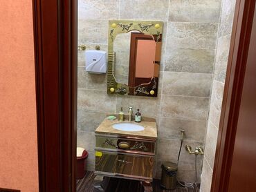 Ofislər: Nəsimi rayonu ərazisində səfirlik üçün tam yararlı 1600 kvm 5 — 4