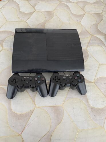 PS5 (Sony PlayStation 5): Sony PlayStation 3 oyun konsolu evdə əyləncə üçün nəzərdə tutulmuşdur