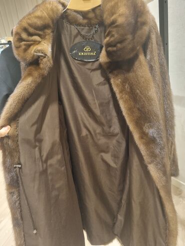 Kürklər: Pocti teze şubadi 2-3 defe geyinilib. Kristina magazasinnan alinib — 6
