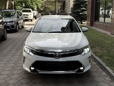 Toyota: Toyota Camry: 2017 г., 2.5 л, Автомат, Бензин, Седан