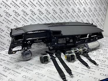 hsr 160: KOMPLET TABLA SA AIRBAG-OVIMA ZA AUDI A3 | Komplet istrument tabla — 1