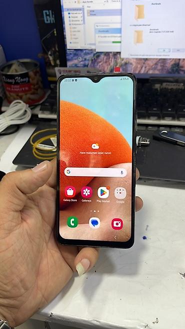 pult samsung: Samsung Galaxy A32, 64 GB, rəng - Qara, İki sim kartlı — 2