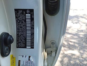 prius plus: Toyota Prius: 2012 г., 1.8 л, Вариатор, Гибрид, Хэтчбэк — 7