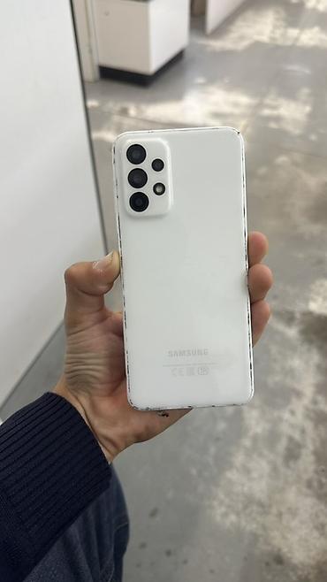 Смартфон Samsung Galaxy A23 (модель SM-A235F/DSN), цвет белый