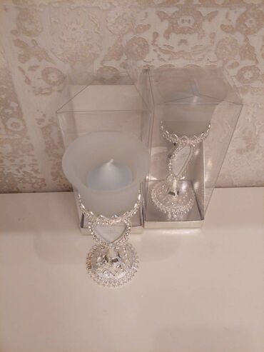 Şamdanlar: Şamdanlar. Yenidir. Sirkon qaşlarla bəzədilib. Çox nadir şamdanlardı -da lalafo.az — 2 Şamdanlar: Şamdanlar. Yenidir. Sirkon qaşlarla bəzədilib. Çox nadir şamdanlardı — 2