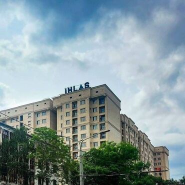 сколько стоят однокомнатные квартиры в бишкеке: 1 бөлмө, 36 кв. м, Элитка, 2 кабат, Евроремонт