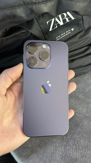 Apple iPhone: IPhone 14 Pro, Б/у, 256 ГБ, Deep Purple, Коробка, 87 %