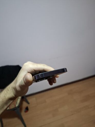 Apple iPhone: IPhone 14 Pro, Deep Purple, Face ID — 4