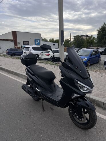 скутер ондоо: Скутер Yamaha, 150 куб. см, Бензин, Колдонулган