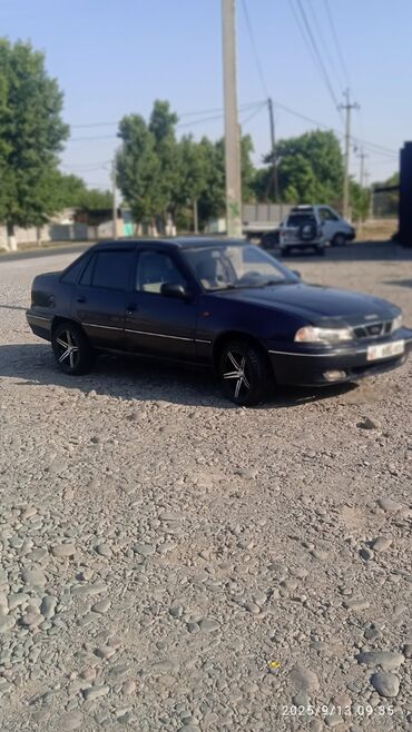 набор ключей фото: Daewoo Nexia: 2008 г., Седан