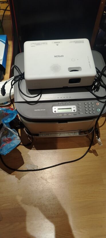 Proyektorlar: Portativ Proyektor Epson — 3