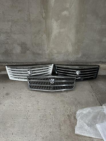 Бампер и комплектующие: Бампер Toyota, Оригинал — 5